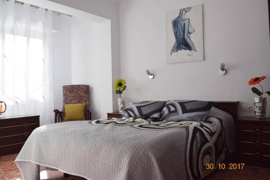 Apartamento En El Centro De Аликанте Екстериор снимка